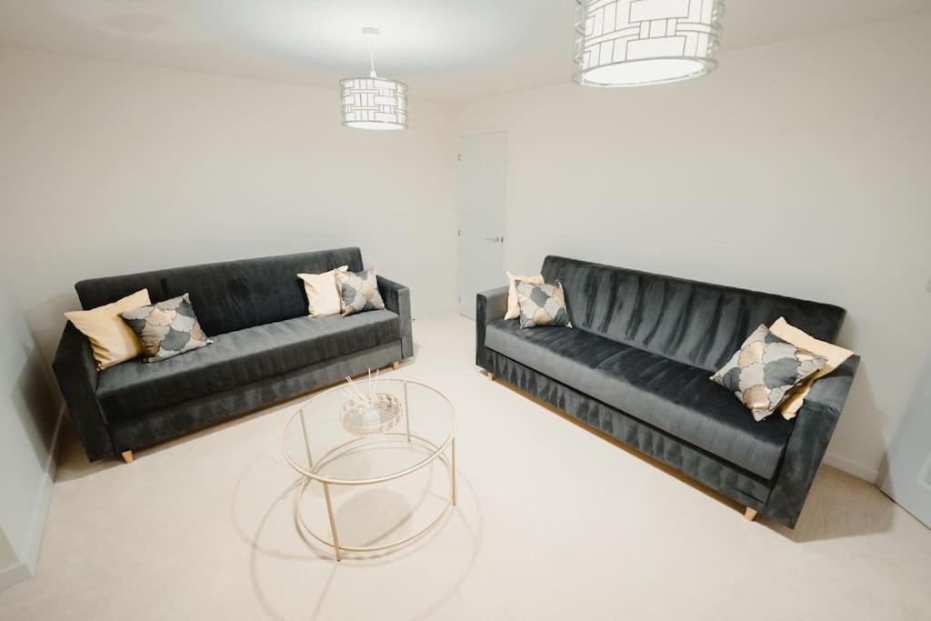 Willow Heights Modern 5-7 Persons/3 Bed Detached Rotherham Buitenkant foto